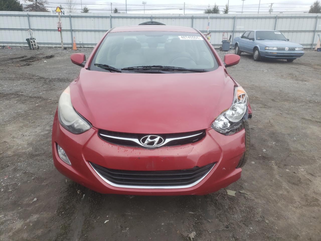 Photo 4 VIN: KMHDH4AE3DU992950 - HYUNDAI ELANTRA 