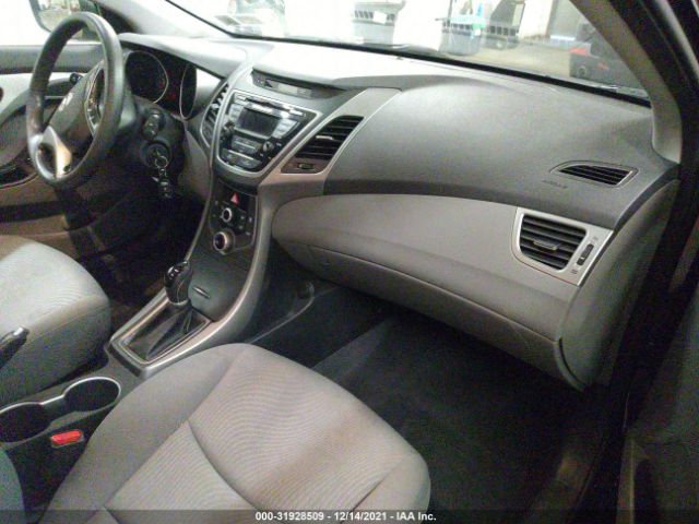 Photo 4 VIN: KMHDH4AE3EU143967 - HYUNDAI ELANTRA 