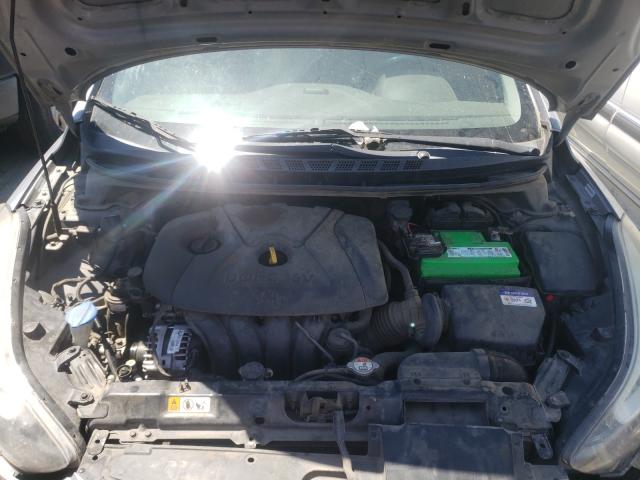 Photo 6 VIN: KMHDH4AE3EU168657 - HYUNDAI ELANTRA SE 