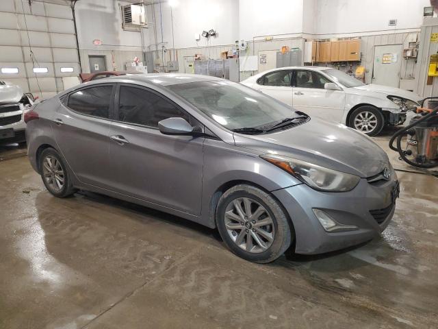 Photo 3 VIN: KMHDH4AE3FU224470 - HYUNDAI ELANTRA SE 