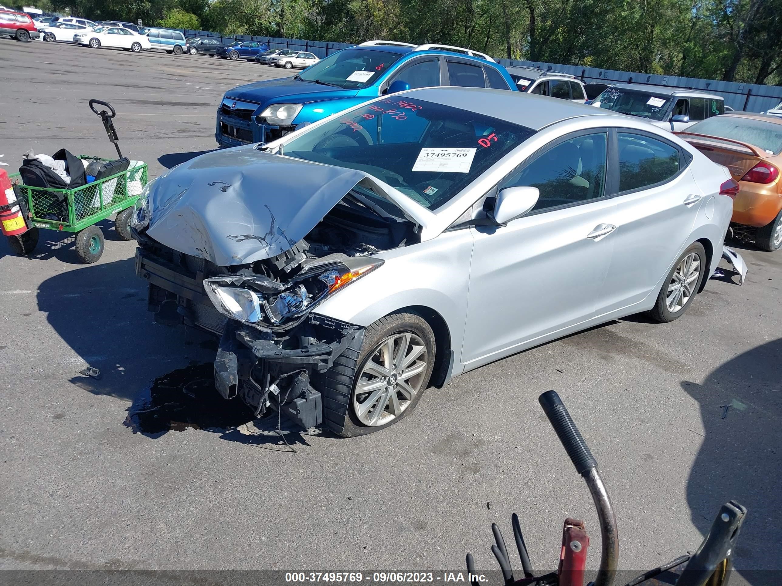 Photo 1 VIN: KMHDH4AE3FU230902 - HYUNDAI ELANTRA 