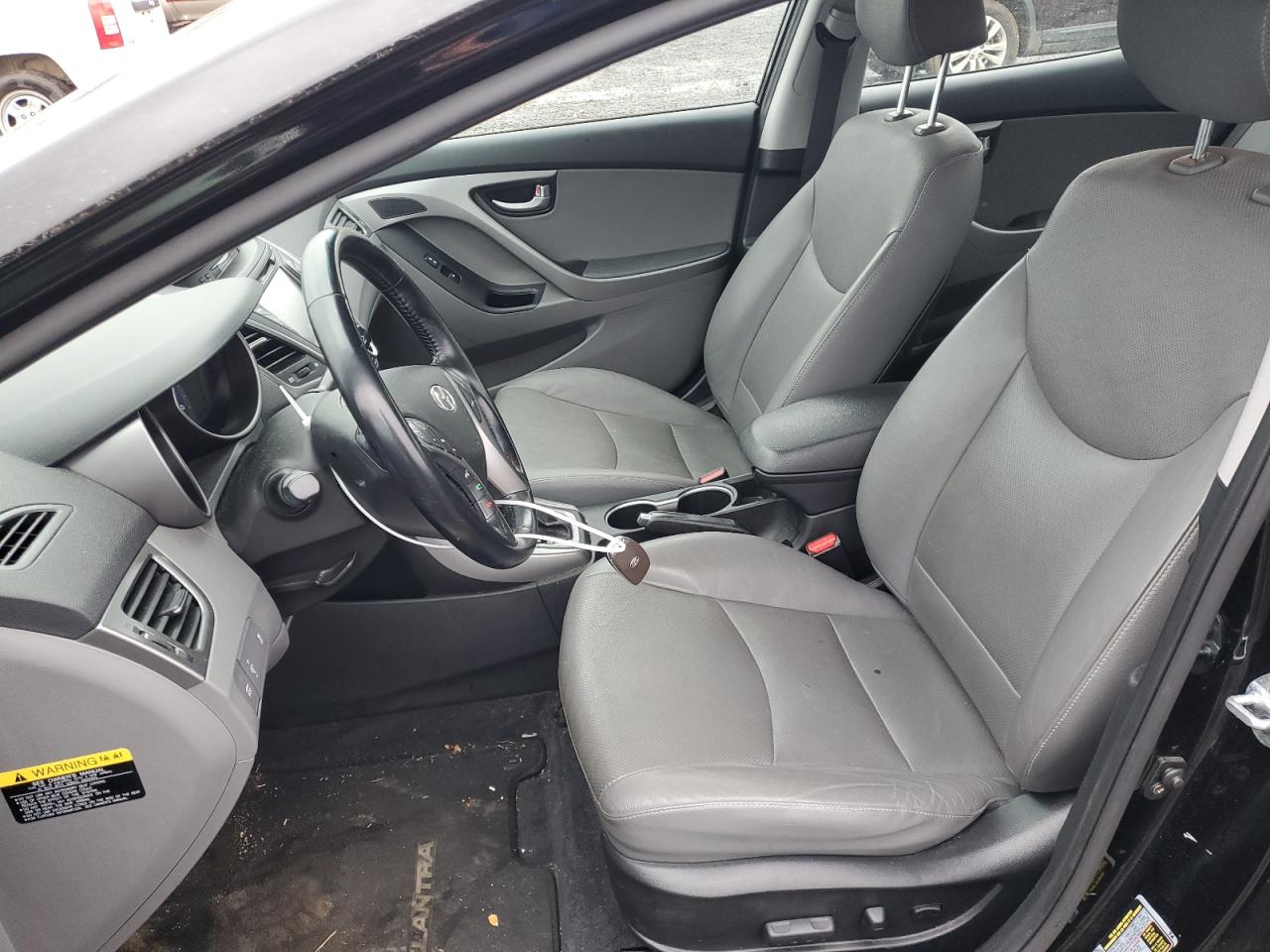 Photo 6 VIN: KMHDH4AE3FU234514 - HYUNDAI ELANTRA 