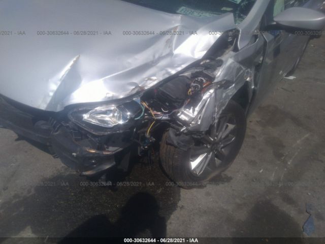 Photo 5 VIN: KMHDH4AE3FU261812 - HYUNDAI ELANTRA 