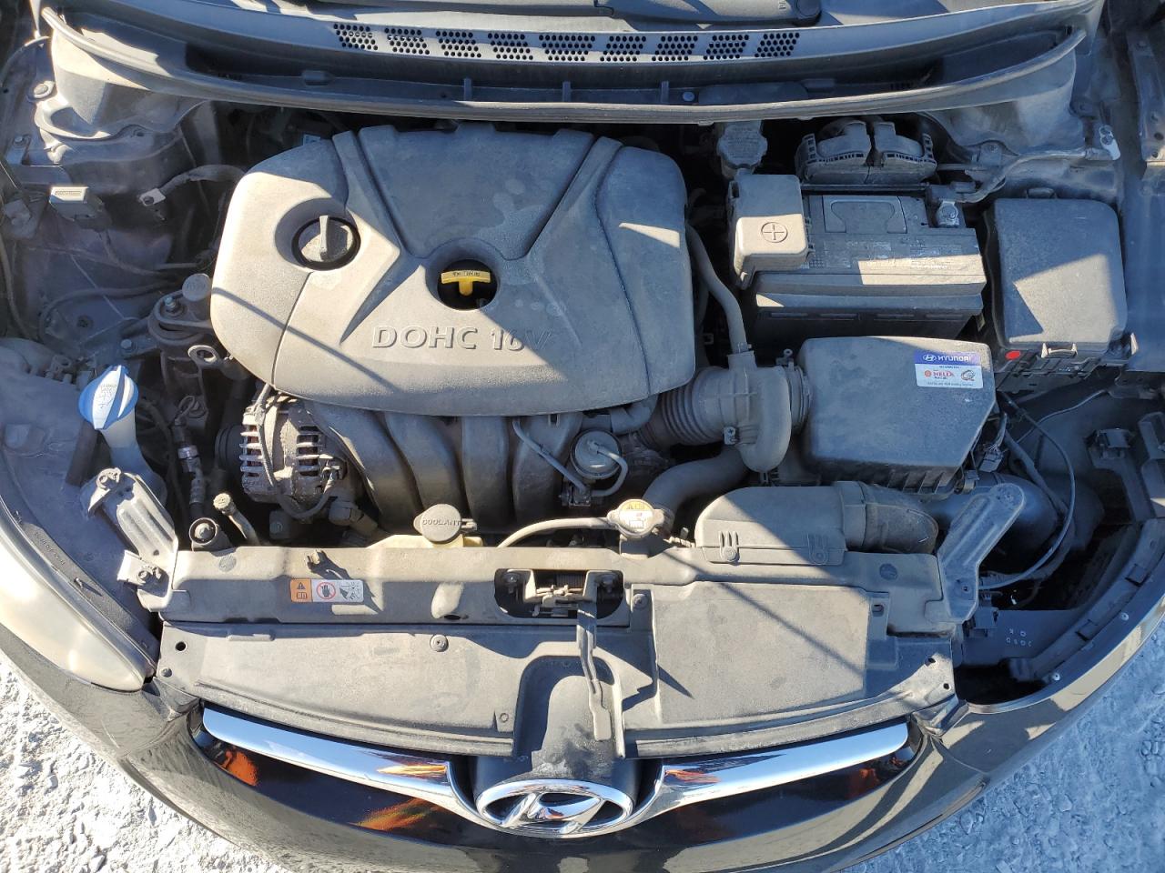 Photo 10 VIN: KMHDH4AE3FU301077 - HYUNDAI ELANTRA 