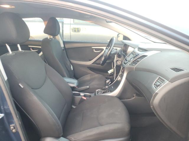 Photo 4 VIN: KMHDH4AE3FU304335 - HYUNDAI ELANTRA SE 