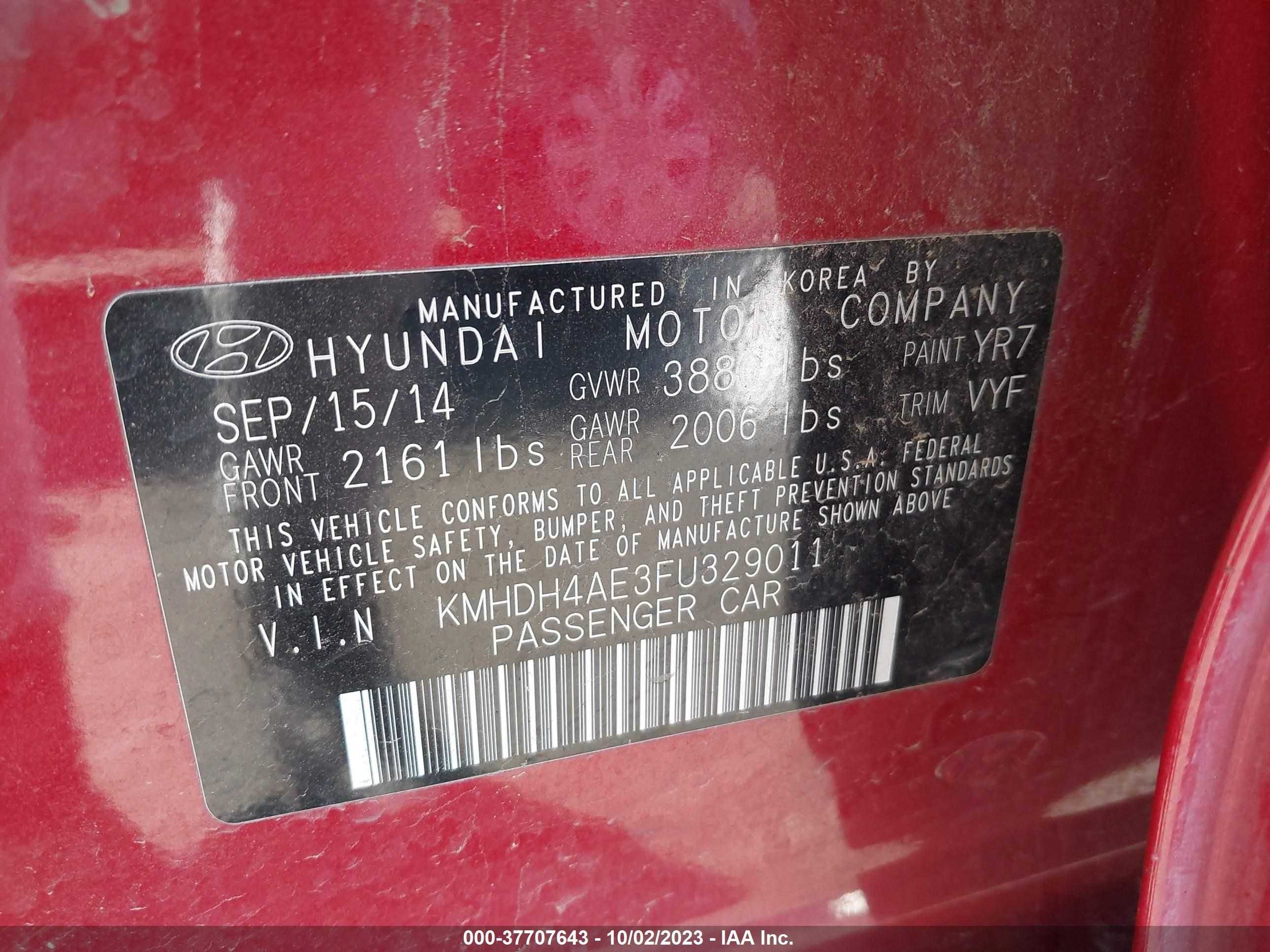 Photo 8 VIN: KMHDH4AE3FU329011 - HYUNDAI ELANTRA 