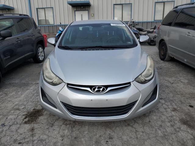 Photo 4 VIN: KMHDH4AE3FU354667 - HYUNDAI ELANTRA SE 