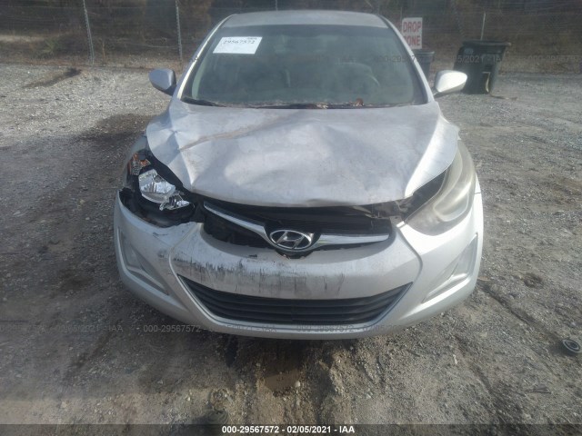 Photo 5 VIN: KMHDH4AE3FU357195 - HYUNDAI ELANTRA 