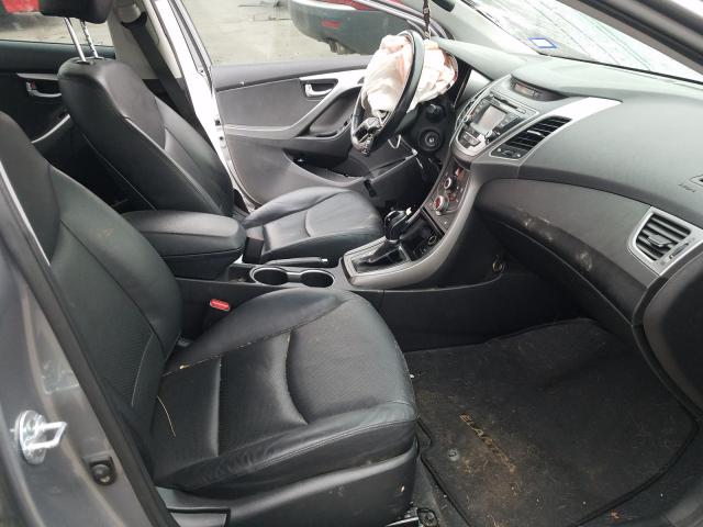 Photo 4 VIN: KMHDH4AE3FU364552 - HYUNDAI ELANTRA SE 