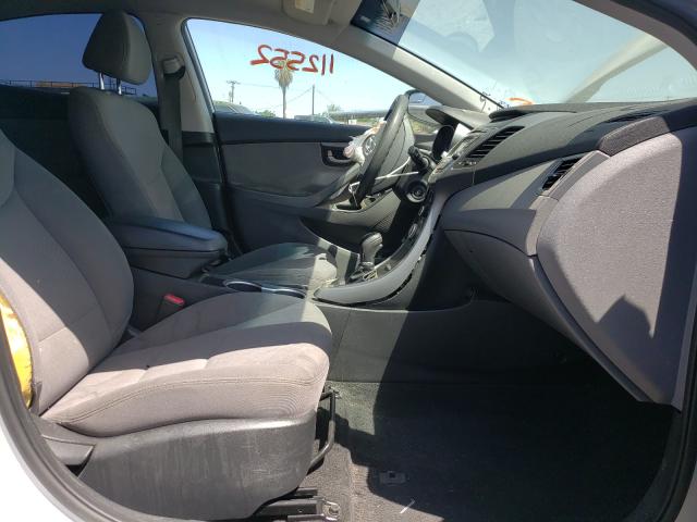 Photo 4 VIN: KMHDH4AE3FU388107 - HYUNDAI ELANTRA SE 