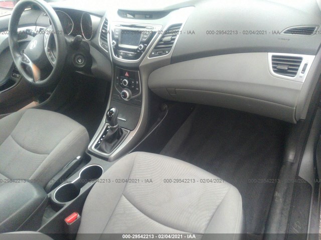 Photo 4 VIN: KMHDH4AE3FU455742 - HYUNDAI ELANTRA 