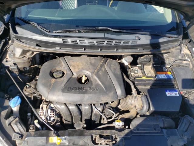 Photo 6 VIN: KMHDH4AE3GU561478 - HYUNDAI ELANTRA SE 