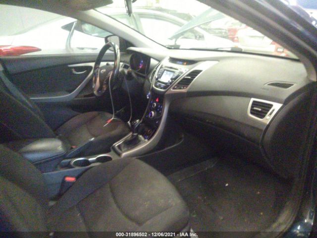 Photo 4 VIN: KMHDH4AE3GU567880 - HYUNDAI ELANTRA 