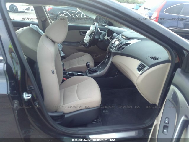 Photo 4 VIN: KMHDH4AE3GU589782 - HYUNDAI ELANTRA 