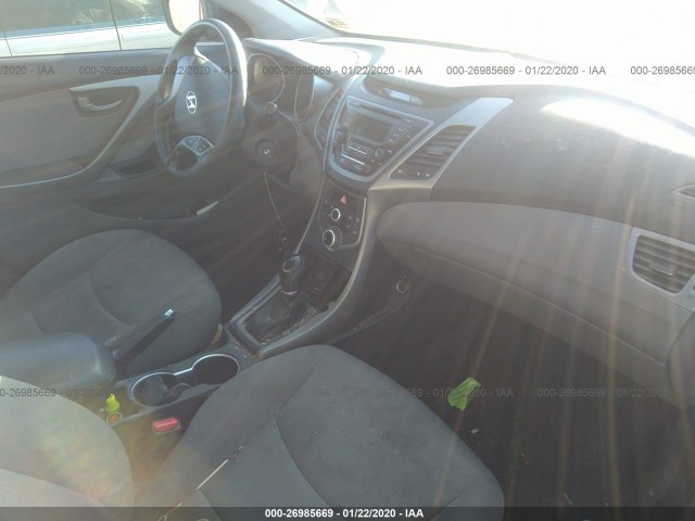 Photo 4 VIN: KMHDH4AE3GU624143 - HYUNDAI ELANTRA 