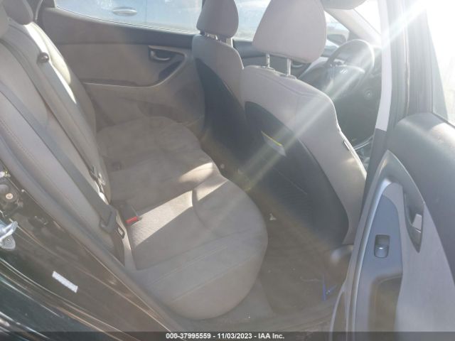 Photo 7 VIN: KMHDH4AE3GU635370 - HYUNDAI ELANTRA 