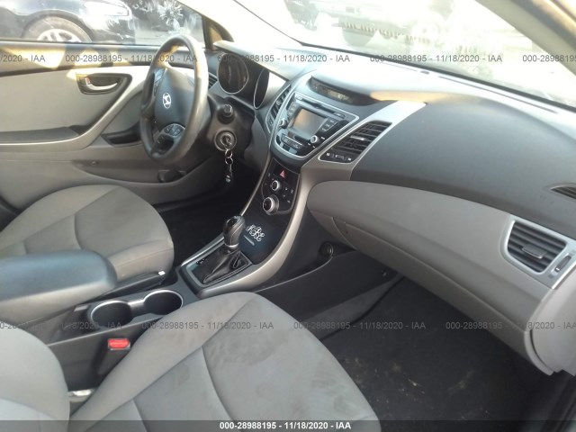 Photo 4 VIN: KMHDH4AE3GU639290 - HYUNDAI ELANTRA 