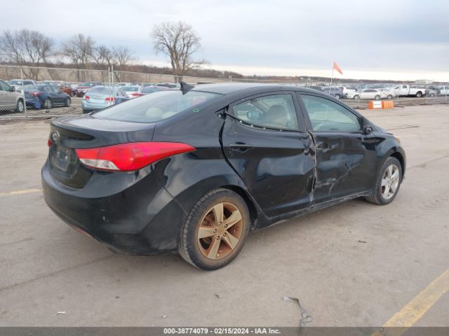 Photo 3 VIN: KMHDH4AE4BU091244 - HYUNDAI ELANTRA 