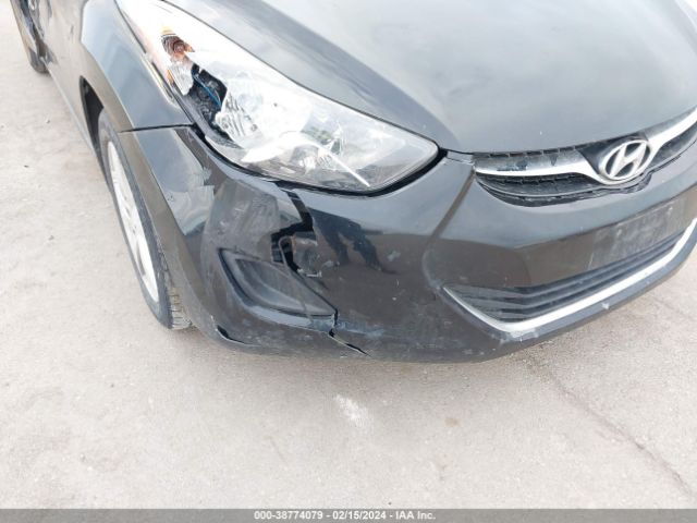 Photo 5 VIN: KMHDH4AE4BU091244 - HYUNDAI ELANTRA 