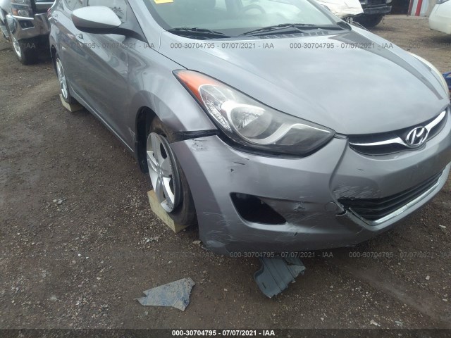 Photo 5 VIN: KMHDH4AE4BU098016 - HYUNDAI ELANTRA 