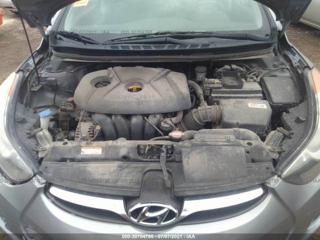 Photo 9 VIN: KMHDH4AE4BU098016 - HYUNDAI ELANTRA 