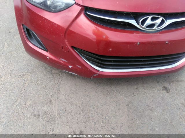 Photo 5 VIN: KMHDH4AE4BU112643 - HYUNDAI ELANTRA 