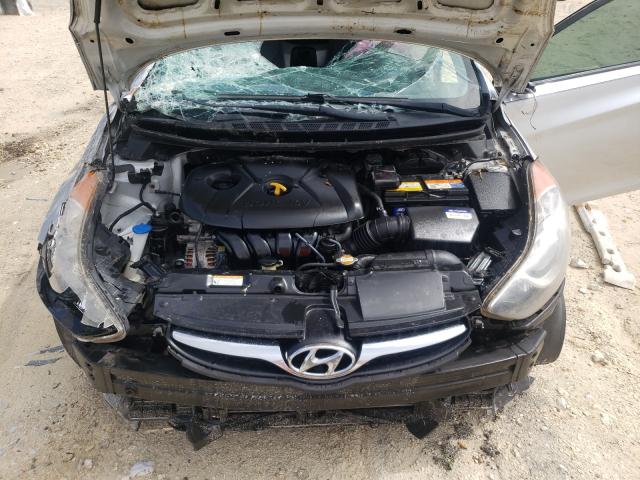 Photo 6 VIN: KMHDH4AE4BU159896 - HYUNDAI ELANTRA GL 