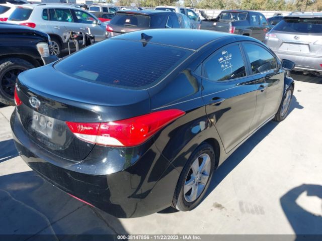 Photo 3 VIN: KMHDH4AE4CU176196 - HYUNDAI ELANTRA 