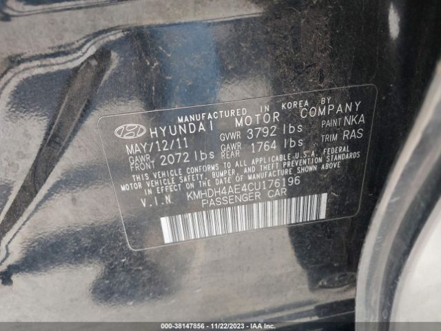 Photo 8 VIN: KMHDH4AE4CU176196 - HYUNDAI ELANTRA 