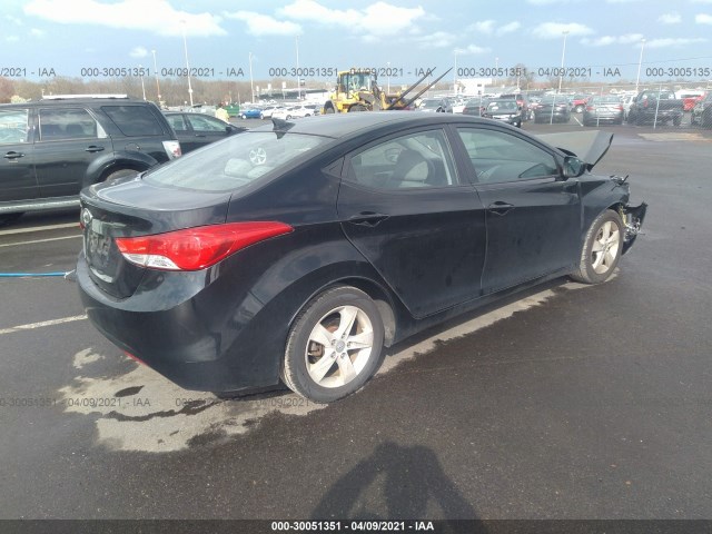 Photo 3 VIN: KMHDH4AE4CU180197 - HYUNDAI ELANTRA 