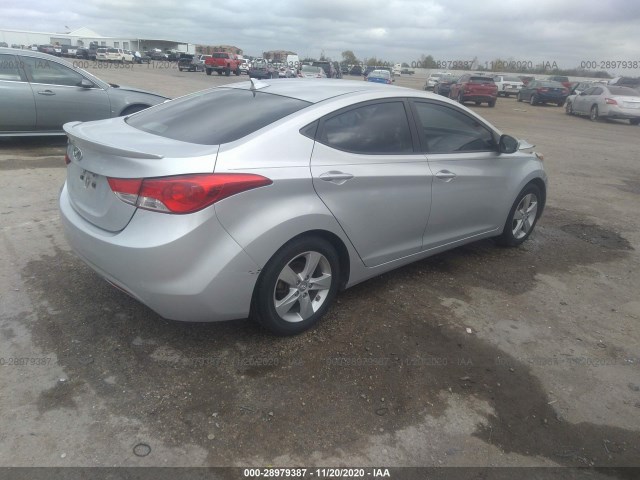 Photo 3 VIN: KMHDH4AE4CU208256 - HYUNDAI ELANTRA 