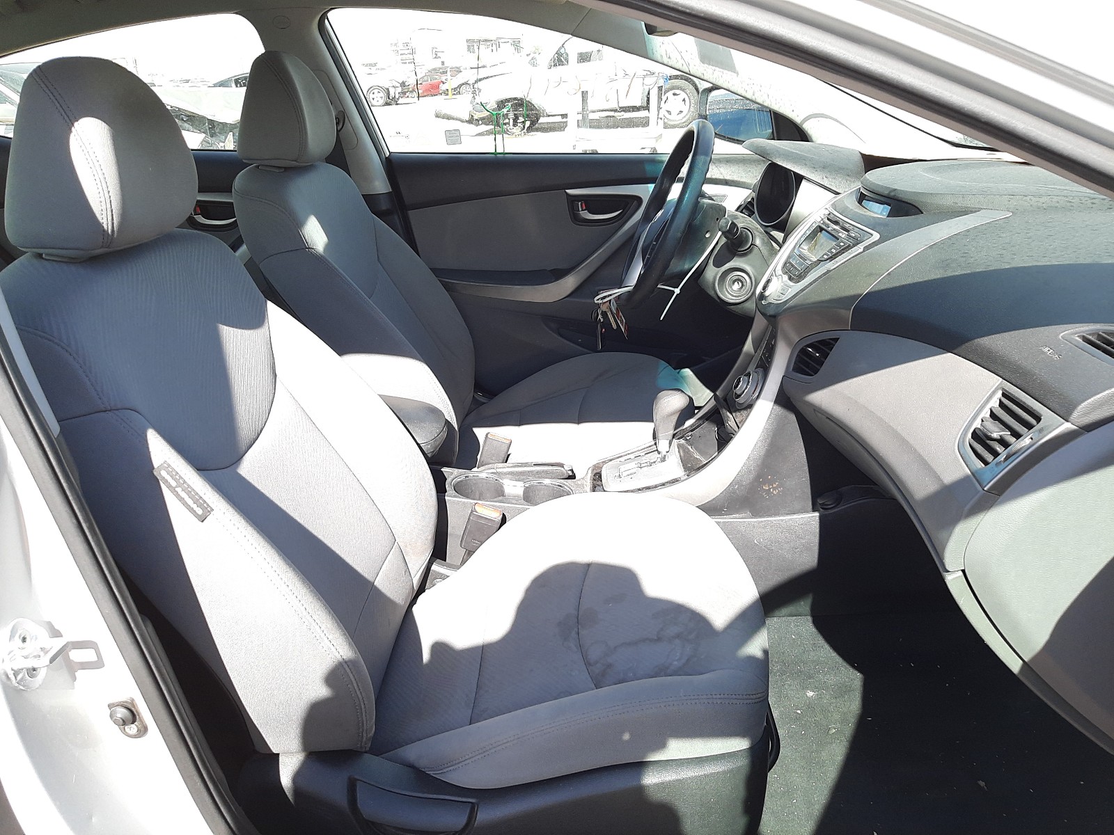 Photo 4 VIN: KMHDH4AE4CU213991 - HYUNDAI ELANTRA GL 