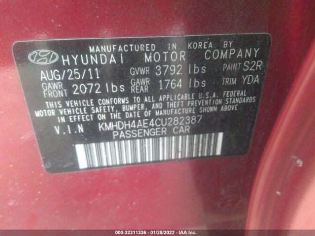 Photo 8 VIN: KMHDH4AE4CU282387 - HYUNDAI ELANTRA 