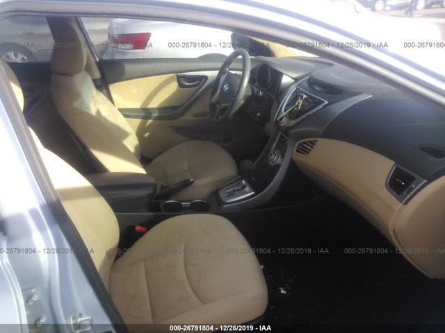 Photo 4 VIN: KMHDH4AE4CU290621 - HYUNDAI ELANTRA 