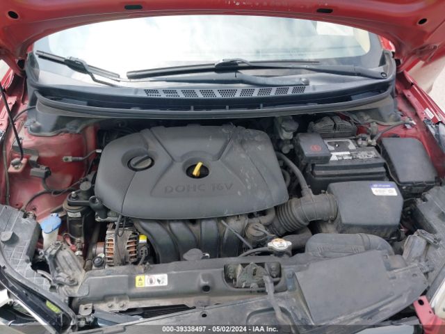 Photo 9 VIN: KMHDH4AE4CU310348 - HYUNDAI ELANTRA 