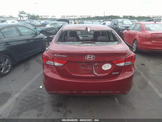 Photo 5 VIN: KMHDH4AE4CU321561 - HYUNDAI ELANTRA 