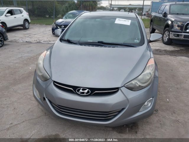 Photo 5 VIN: KMHDH4AE4CU340434 - HYUNDAI ELANTRA 