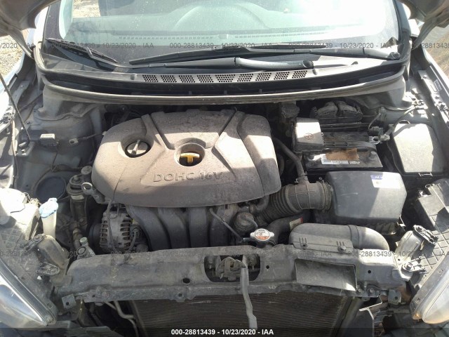 Photo 9 VIN: KMHDH4AE4CU374793 - HYUNDAI ELANTRA 