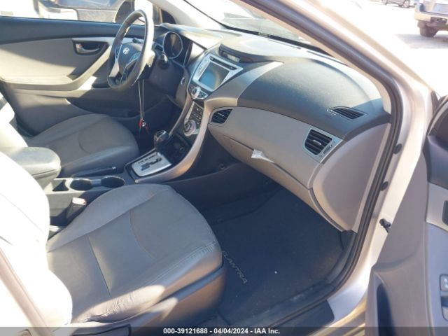 Photo 4 VIN: KMHDH4AE4CU436161 - HYUNDAI ELANTRA 