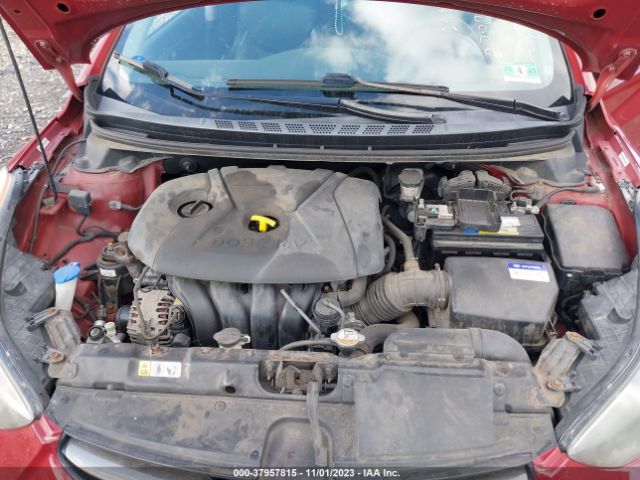 Photo 9 VIN: KMHDH4AE4CU453672 - HYUNDAI ELANTRA 