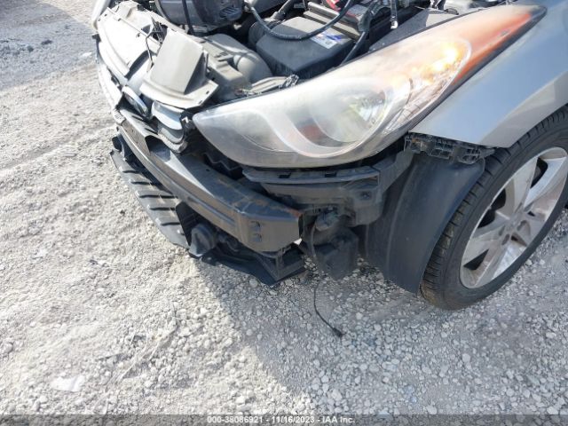 Photo 5 VIN: KMHDH4AE4CU455602 - HYUNDAI ELANTRA 