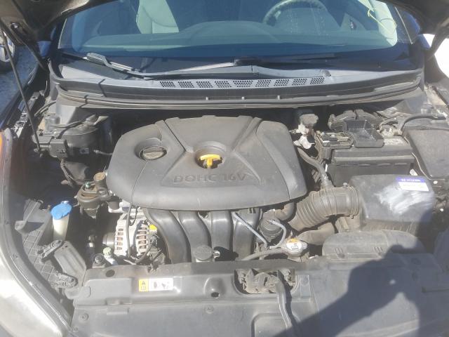 Photo 6 VIN: KMHDH4AE4DU529327 - HYUNDAI ELANTRA 