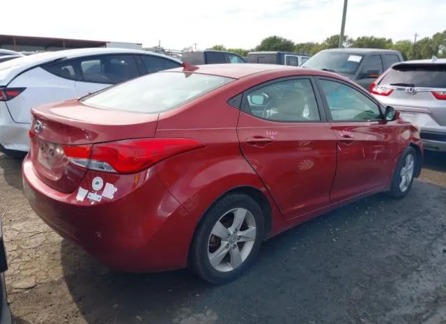 Photo 3 VIN: KMHDH4AE4DU531465 - HYUNDAI ELANTRA 