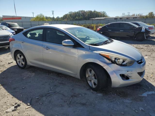 Photo 3 VIN: KMHDH4AE4DU555510 - HYUNDAI ELANTRA GL 