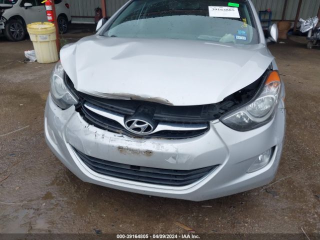 Photo 5 VIN: KMHDH4AE4DU585185 - HYUNDAI ELANTRA 