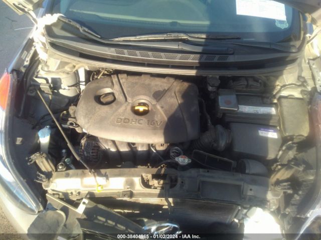 Photo 9 VIN: KMHDH4AE4DU585686 - HYUNDAI ELANTRA 