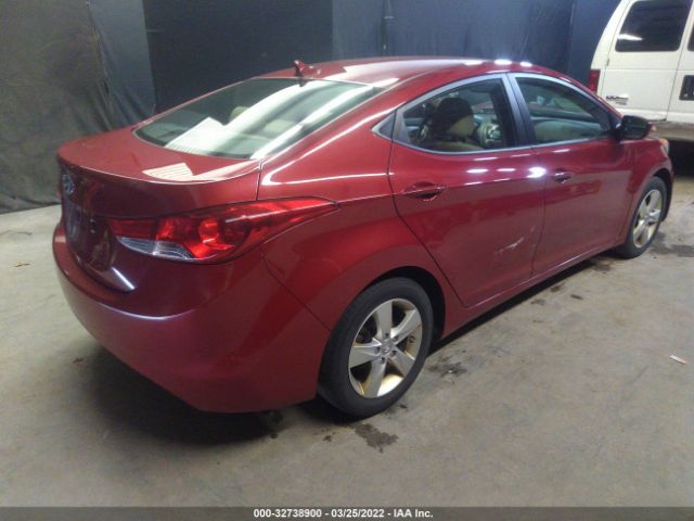 Photo 3 VIN: KMHDH4AE4DU613616 - HYUNDAI ELANTRA 