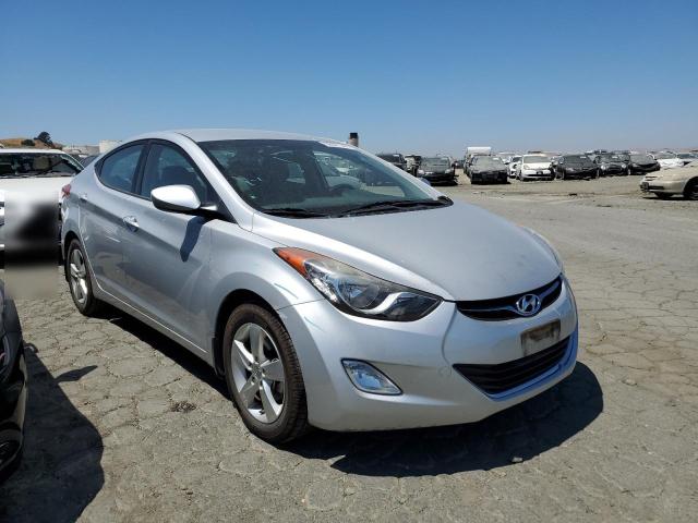 Photo 3 VIN: KMHDH4AE4DU674495 - HYUNDAI ELANTRA 