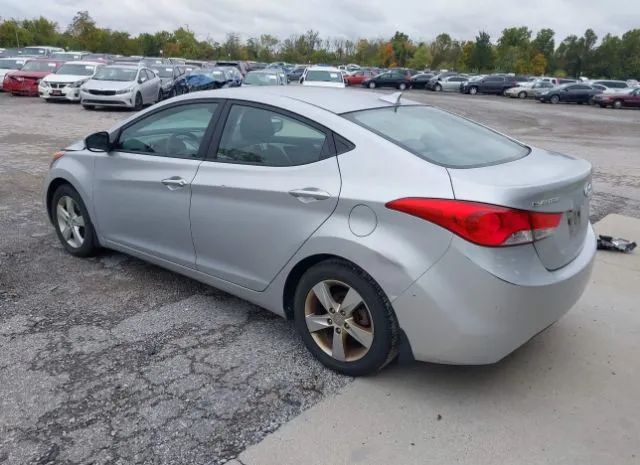 Photo 2 VIN: KMHDH4AE4DU716423 - HYUNDAI ELANTRA 