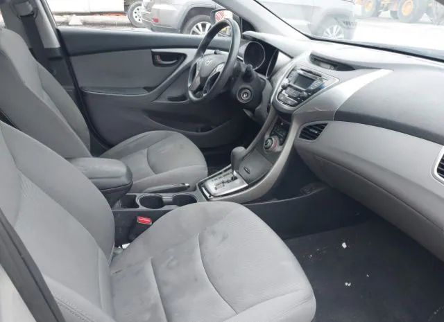 Photo 4 VIN: KMHDH4AE4DU716423 - HYUNDAI ELANTRA 